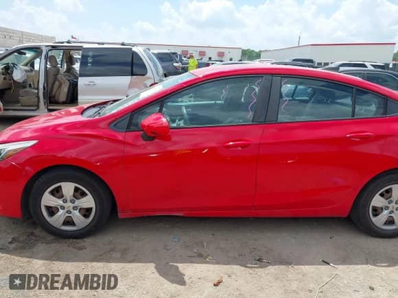 2016 Chevrolet Cruze LS с VIN 1G1BC5SM7G7327163, выставлен на аукционе IAAI как лот 42686350 с пробегом 149 474 миль миль и . История ставок и продаж доступна на DreamBid. Изображение 15.