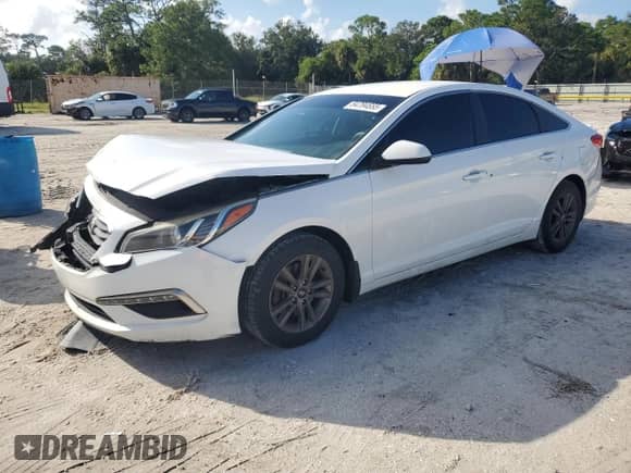 2015 Hyundai Sonata SE с VIN 5NPE24AF2FH153565, выставлен на аукционе Copart как лот 84794555 с пробегом 169 683 миль миль и Списание • Salvage title. История ставок и продаж доступна на DreamBid. Изображение 1.