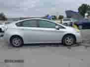 2011 Toyota Prius III z VIN JTDKN3DU1B0271564, wystawiony jako IAAI lot #43517324 z przebiegiem 251 997 mil mil oraz . Historia ofert i sprzedaży dostępna na DreamBid. Obrazek 13.