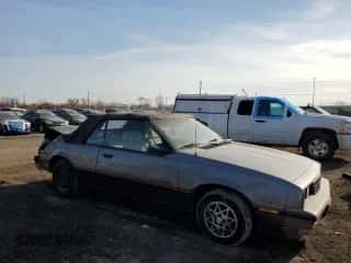 1987 Chevrolet Cavalier z VIN 1G1JE31W5H7194966, wystawiony jako Copart lot #48345315 z przebiegiem 111 052 mil mil oraz Szkoda całkowita • Salvage title. Historia ofert i sprzedaży dostępna na DreamBid. Obrazek 4.