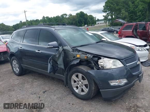 2011 Chevrolet Traverse 2LT с VIN 1GNKRJED2BJ169456, выставлен на аукционе IAAI как лот 39992005 с пробегом 176 335 миль миль и . История ставок и продаж доступна на DreamBid. Изображение 1.