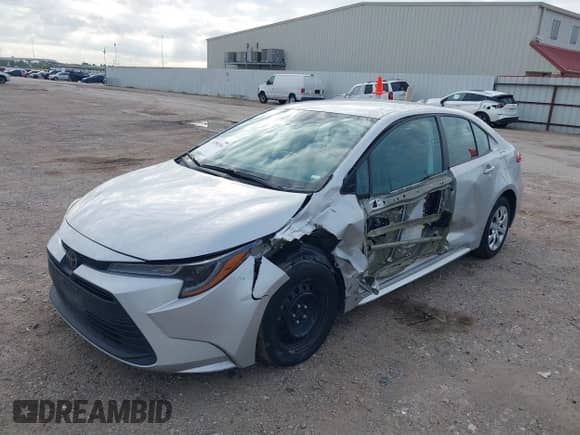 2024 Toyota Corolla LE с VIN 5YFB4MDE2RP154190, выставлен на аукционе IAAI как лот 43561541 с пробегом 39 274 миль миль и . История ставок и продаж доступна на DreamBid. Изображение 2.