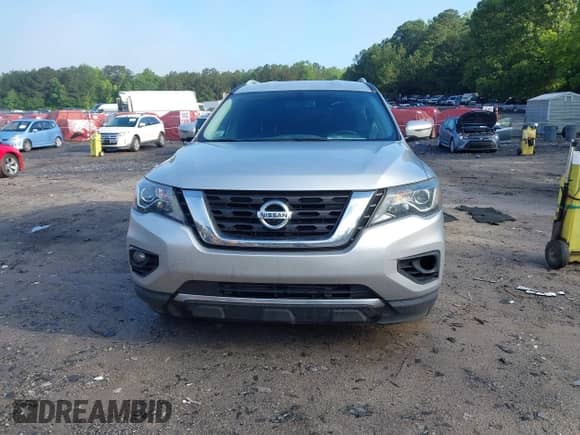 2020 Nissan Pathfinder SL z VIN 5N1DR2CN3LC595502, wystawiony jako IAAI lot #42241550 z przebiegiem 122 653 mil mil oraz . Historia ofert i sprzedaży dostępna na DreamBid. Obrazek 12.