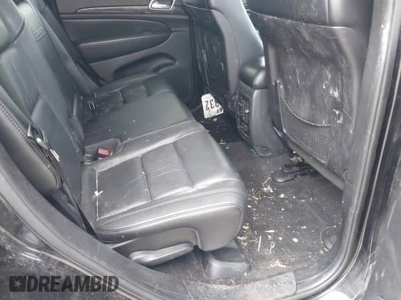 2012 Jeep Grand Cherokee Laredo с VIN 1C4RJEAT9CC211226, выставлен на аукционе IAAI как лот 42725846 с пробегом 156 674 миль миль и . История ставок и продаж доступна на DreamBid. Изображение 8.