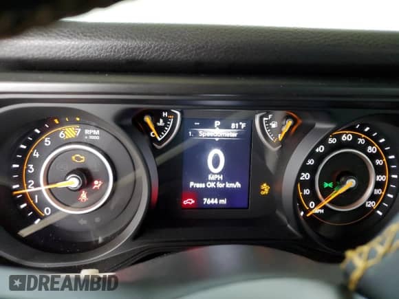 2024 Jeep Wrangler Sport S z VIN 1C4PJXDN5RW358537, wystawiony jako Copart lot #70060475 z przebiegiem 7 644 mil mil oraz Szkoda całkowita • Salvage title. Historia ofert i sprzedaży dostępna na DreamBid. Obrazek 9.