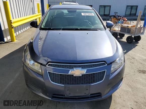 2013 Chevrolet Cruze ECO z VIN 1G1PH5SB1D7112783, wystawiony jako Copart lot #59216455 z przebiegiem 108 816 mil mil oraz Szkoda całkowita • Salvage title. Historia ofert i sprzedaży dostępna na DreamBid. Obrazek 5.