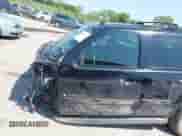 2007 Chevrolet Tahoe LTZ z VIN 1GNFK13077R331449, wystawiony jako IAAI lot #42848077 z przebiegiem Nie podano mil oraz . Historia ofert i sprzedaży dostępna na DreamBid. Obrazek 12.
