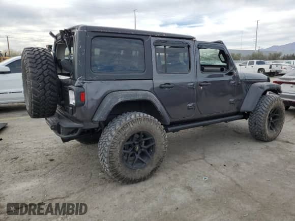 2022 Jeep Wrangler Unlimited Sport with VIN 1C4HJXDG6NW133687, listed as a Copart auction lot 46189285 with 15,083 mi miles and Salvage title. Bid and sale history available at DreamBid. Image 3.