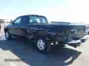 2000 Dodge Dakota with VIN 1B7GL22X5YS533537, listed as a IAAI auction lot 42672321 with 104,070 mi miles and . Bid and sale history available at DreamBid. Image 3.
