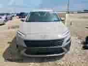 2023 Hyundai Kona SE с VIN KM8K22AB3PU039727, выставлен на аукционе Copart как лот 68622025 с пробегом 75 846 миль миль и Списание • Salvage title. История ставок и продаж доступна на DreamBid. Изображение 5.