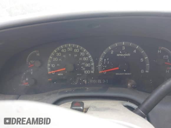 2002 Ford F-150 XLT с VIN 1FTRW08L92KC40367, выставлен на аукционе IAAI как лот 43396897 с пробегом Не указан миль и . История ставок и продаж доступна на DreamBid. Изображение 7.