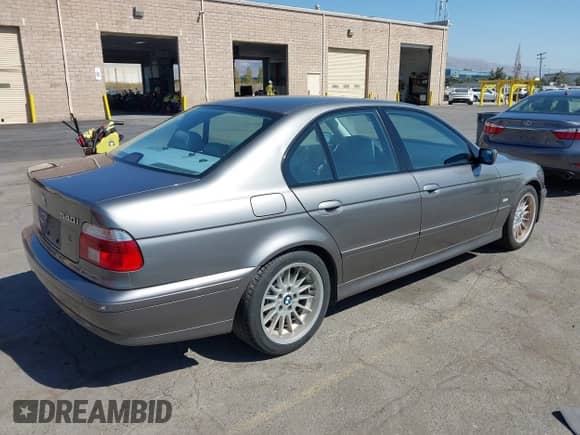 2002 BMW 5 Series 540i with VIN WBADN63412GN85148, listed as a IAAI auction lot 43330601 with 107,358 mi miles and . Bid and sale history available at DreamBid. Image 4.