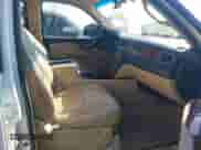 2007 Chevrolet Suburban LTZ с VIN 1GNFK16387R280307, выставлен на аукционе IAAI как лот 43423631 с пробегом 264 246 миль миль и . История ставок и продаж доступна на DreamBid. Изображение 5.
