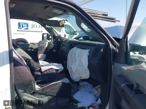 2016 Ford F-250 XL с VIN 1FDBF2A62GEA32639, выставлен на аукционе IAAI как лот 43306815 с пробегом 196 383 миль миль и . История ставок и продаж доступна на DreamBid. Изображение 5.