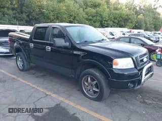 2006 Ford F-150 XLT with VIN 1FTPW14V36KD52978, listed as a IAAI auction lot 43049559 with 123,453 mi miles and . Bid and sale history available at DreamBid. Image 1.
