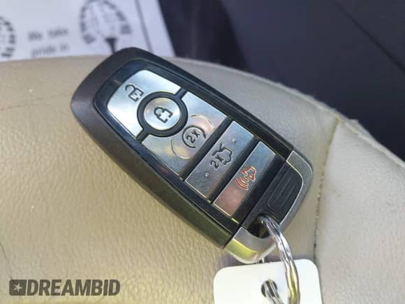 2018 Ford Explorer Limited with VIN 1FM5K8FH6JGC04866, listed as a IAAI auction lot 43092423 with 87,812 mi miles and . Bid and sale history available at DreamBid. Image 11.