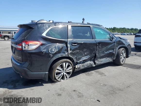 2021 Subaru Ascent Limited with VIN 4S4WMAPD8M3467664, listed as a Copart auction lot 68902535 with Not provided miles and Salvage title. Bid and sale history available at DreamBid. Image 3.