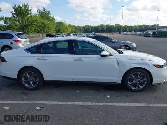 2024 Honda Accord EX с VIN 1HGCY1F37RA002768, выставлен на аукционе IAAI как лот 42951222 с пробегом 24 076 миль миль и . История ставок и продаж доступна на DreamBid. Изображение 13.