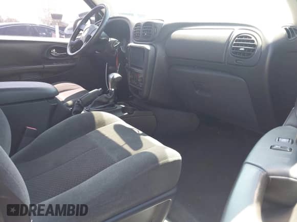 2007 Chevrolet TrailBlazer SS с VIN 1GNES13H672249917, выставлен на аукционе IAAI как лот 43019294 с пробегом 43 049 миль миль и . История ставок и продаж доступна на DreamBid. Изображение 5.