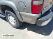 2001 Chevrolet Tahoe LT с VIN 1GNEK13T21R104604, выставлен на аукционе IAAI как лот 42663789 с пробегом 224 780 миль миль и . История ставок и продаж доступна на DreamBid. Изображение 14.