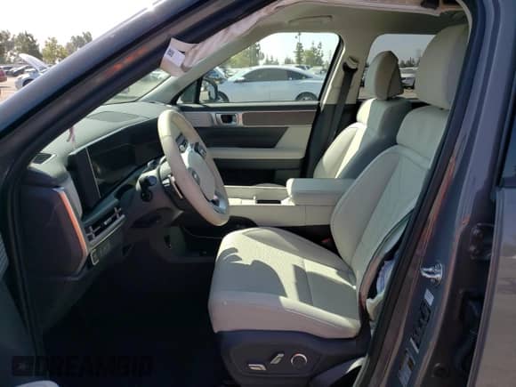 2024 Hyundai Santa Fe SEL с VIN 5NMP24GL3RH008025, выставлен на аукционе Copart как лот 60092404 с пробегом 3 769 миль миль и Списание • Salvage title. История ставок и продаж доступна на DreamBid. Изображение 7.