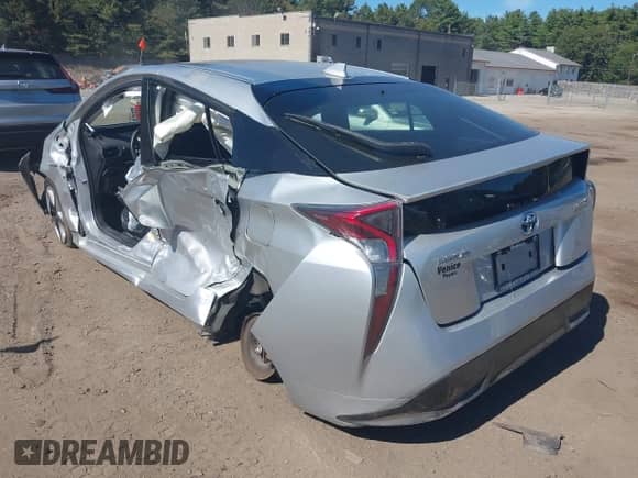 2016 Toyota Prius Three z VIN JTDKARFU8G3025077, wystawiony jako IAAI lot #43255242 z przebiegiem 99 688 mil mil oraz . Historia ofert i sprzedaży dostępna na DreamBid. Obrazek 3.
