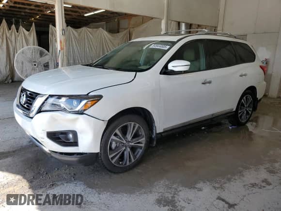 2020 Nissan Pathfinder Platinum z VIN 5N1DR2DM0LC649487, wystawiony jako Copart lot #84944005 z przebiegiem 63 709 mil mil oraz Szkoda całkowita • Salvage title. Historia ofert i sprzedaży dostępna na DreamBid. Obrazek 1.