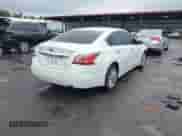 2015 Nissan Altima S z VIN 1N4AL3AP2FC579076, wystawiony jako IAAI lot #43417561 z przebiegiem 162 679 mil mil oraz . Historia ofert i sprzedaży dostępna na DreamBid. Obrazek 4.