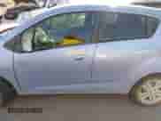 2015 Chevrolet Spark LT z VIN KL8CD6S93FC715984, wystawiony jako IAAI lot #43454315 z przebiegiem 111 126 mil mil oraz . Historia ofert i sprzedaży dostępna na DreamBid. Obrazek 14.