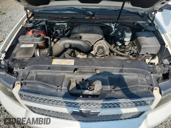 2007 Chevrolet Suburban LT with VIN 3GNFC16027G247970, listed as a Copart auction lot 69590545 with 286,718 mi miles and Salvage title. Bid and sale history available at DreamBid. Image 12.
