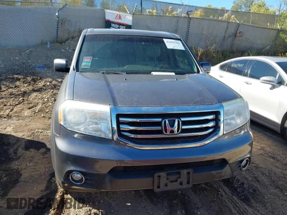 2015 Honda Pilot EX с VIN 5FNYF4H43FB005476, выставлен на аукционе IAAI как лот 43441566 с пробегом 121 571 миль миль и . История ставок и продаж доступна на DreamBid. Изображение 12.