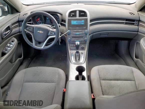 2013 Chevrolet Malibu LS с VIN 1G11B5SA4DF199082, выставлен на аукционе Copart как лот 85573415 с пробегом 270 390 миль миль и Чистый • Clean title. История ставок и продаж доступна на DreamBid. Изображение 8.