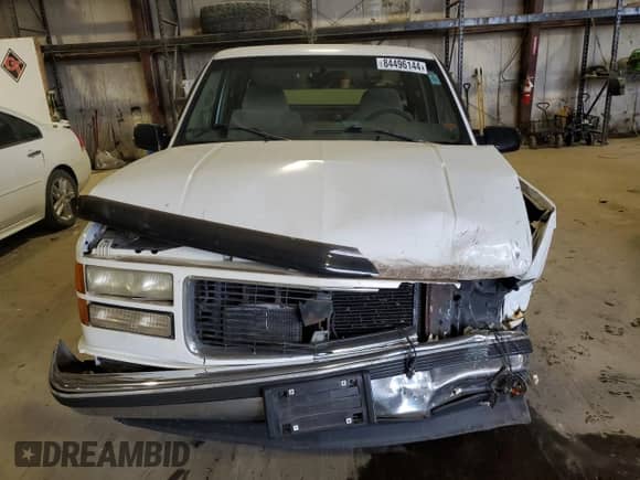 1996 GMC Sierra 1500 z VIN 2GTEC19R3T1500831, wystawiony jako Copart lot #50423235 z przebiegiem 302 075 mil mil oraz Szkoda całkowita • Salvage title. Historia ofert i sprzedaży dostępna na DreamBid. Obrazek 5.
