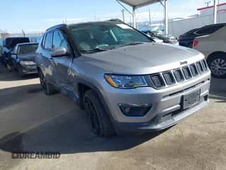 2020 Jeep Compass Latitude with VIN 3C4NJCBB1LT102627, listed as a IAAI auction lot 41657827 with 68,371 mi miles and . Bid and sale history available at DreamBid. Image 1.