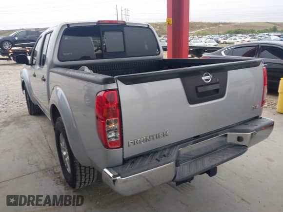 2016 Nissan Frontier S z VIN 1N6AD0ER4GN757879, wystawiony jako IAAI lot #41394850 z przebiegiem 49 117 mil mil oraz . Historia ofert i sprzedaży dostępna na DreamBid. Obrazek 3.