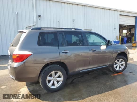 2008 Toyota Highlander с VIN JTEDS41A282054499, выставлен на аукционе Copart как лот 80847875 с пробегом 138 701 миль миль и Списание • Salvage title. История ставок и продаж доступна на DreamBid. Изображение 3.