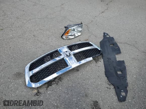 2019 Ram 1500 Tradesman z VIN 1C6RR7KM9KS725388, wystawiony jako Copart lot #51335185 z przebiegiem 39 924 mil mil oraz Szkoda całkowita • Salvage title. Historia ofert i sprzedaży dostępna na DreamBid. Obrazek 12.