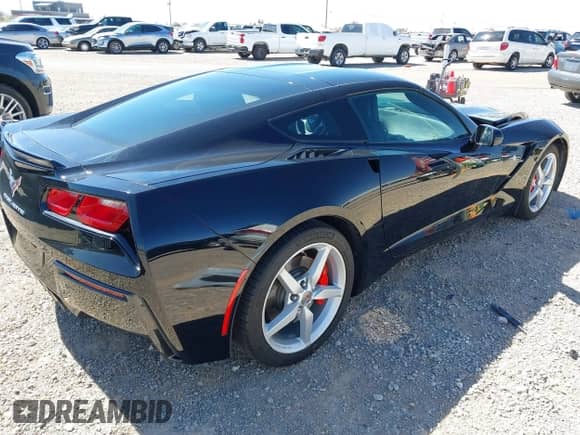 2014 Chevrolet Corvette 1LT с VIN 1G1YB2D78E5131258, выставлен на аукционе IAAI как лот 41995747 с пробегом 155 760 миль миль и . История ставок и продаж доступна на DreamBid. Изображение 4.