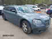 2005 Dodge Magnum SXT with VIN 2D4GZ48V15H647072, listed as a IAAI auction lot 42037095 with 187,904 mi miles and . Bid and sale history available at DreamBid. Image 1.