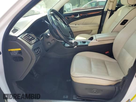 2015 Hyundai Equus Signature with VIN KMHGH4JH6FU095812, listed as a Copart auction lot 62262895 with 101,763 mi miles and Salvage title. Bid and sale history available at DreamBid. Image 7.