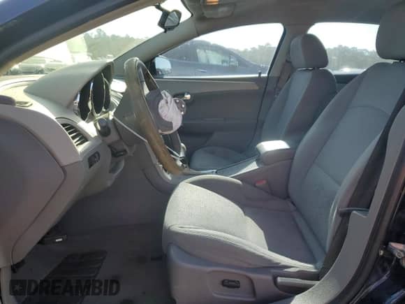 2009 Chevrolet Malibu 1FL с VIN 1G1ZG57B99F237693, выставлен на аукционе Copart как лот 85474545 с пробегом 181 669 миль миль и Списание • Salvage title. История ставок и продаж доступна на DreamBid. Изображение 7.