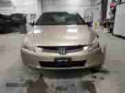 2003 Honda Accord LX z VIN 1HGCM56443A816895, wystawiony jako Copart lot #60211995 z przebiegiem 268 839 mil mil oraz Czysty tytuł • Clean title. Historia ofert i sprzedaży dostępna na DreamBid. Obrazek 5.