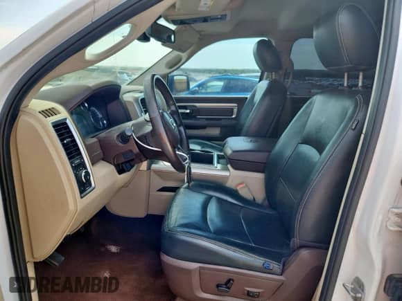 2014 Ram 1500 Big Horn z VIN 1C6RR7LT7ES341927, wystawiony jako Copart lot #70185535 z przebiegiem 163 667 mil mil oraz Czysty tytuł • Clean title. Historia ofert i sprzedaży dostępna na DreamBid. Obrazek 7.