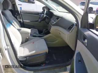 2016 Hyundai Tucson Limited with VIN KM8J3CA20GU047511, listed as a IAAI auction lot 43179623 with 178,958 mi miles and . Bid and sale history available at DreamBid. Image 5.