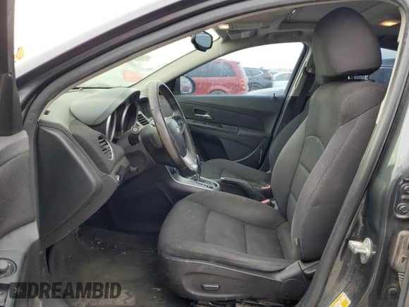 2013 Chevrolet Cruze 1LT z VIN 1G1PC5SB8D7149330, wystawiony jako Copart lot #81519235 z przebiegiem 155 962 mil mil oraz Czysty tytuł • Clean title. Historia ofert i sprzedaży dostępna na DreamBid. Obrazek 7.