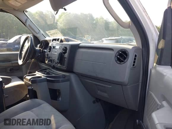 2014 Ford Econoline Cargo Commercial with VIN 1FTNE1EW6EDB07421, listed as a IAAI auction lot 42579240 with 205,890 mi miles and . Bid and sale history available at DreamBid. Image 5.
