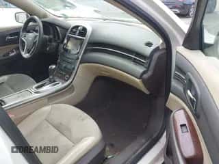 2013 Chevrolet Malibu Eco z VIN 1G11D5RR7DF115648, wystawiony jako IAAI lot #43473389 z przebiegiem 99 581 mil mil oraz . Historia ofert i sprzedaży dostępna na DreamBid. Obrazek 5.