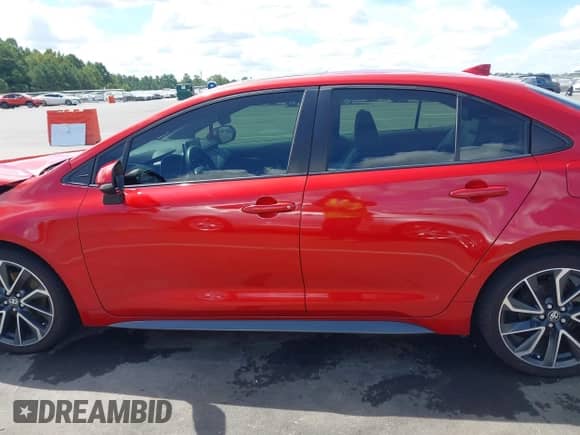 2020 Toyota Corolla XSE с VIN JTDT4RCE3LJ009805, выставлен на аукционе IAAI как лот 43114300 с пробегом 99 256 миль миль и . История ставок и продаж доступна на DreamBid. Изображение 14.