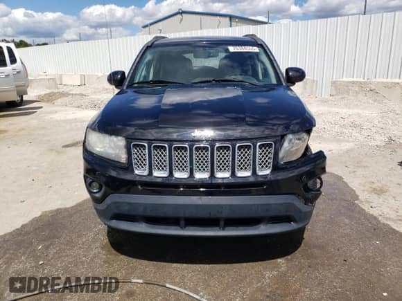2016 Jeep Compass High Altitude z VIN 1C4NJCEA8GD648307, wystawiony jako Copart lot #70384555 z przebiegiem 145 300 mil mil oraz Nie do naprawy • Non repairable. Historia ofert i sprzedaży dostępna na DreamBid. Obrazek 5.