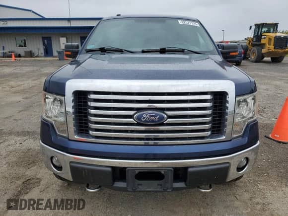 2012 Ford F-150 XL z VIN 1FTFW1EF5CFA93191, wystawiony jako Copart lot #82571725 z przebiegiem 79 984 mil mil oraz Czysty tytuł • Clean title. Historia ofert i sprzedaży dostępna na DreamBid. Obrazek 5.